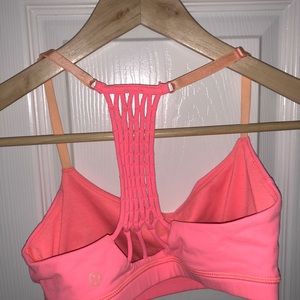 Lululemon pink sports bra